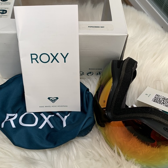 NEW ROXY GOGGLES - Picture 8 of 8